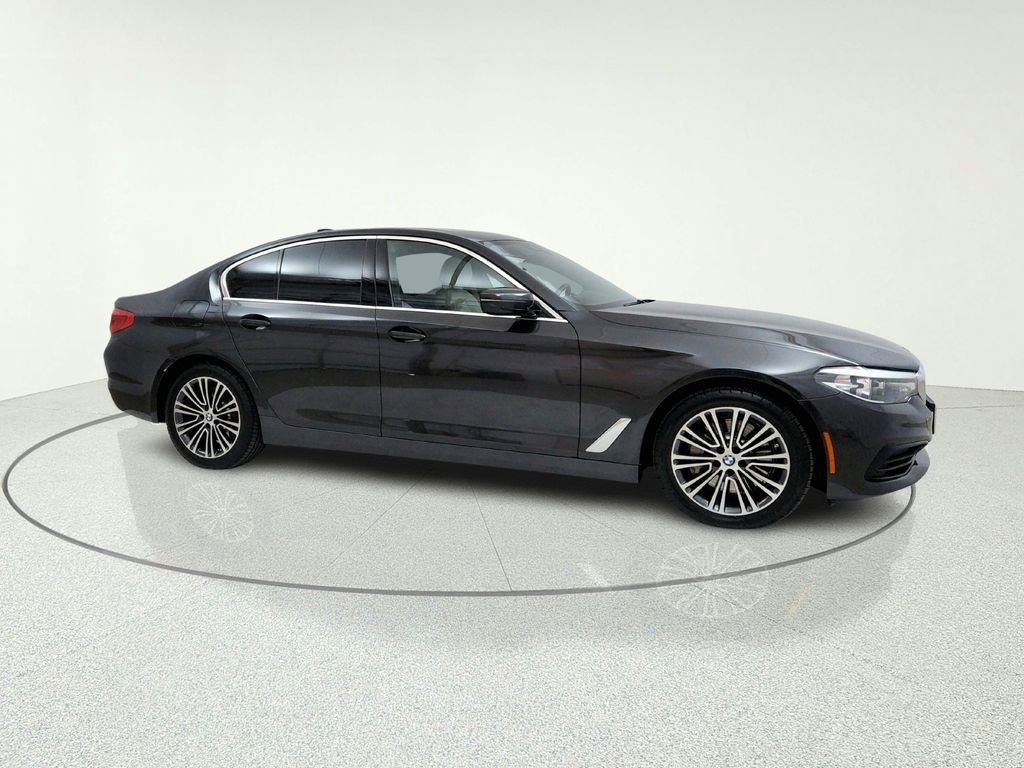 Used 2020 BMW 530e xDrive w/ Convenience Package AWD/4WD image 10