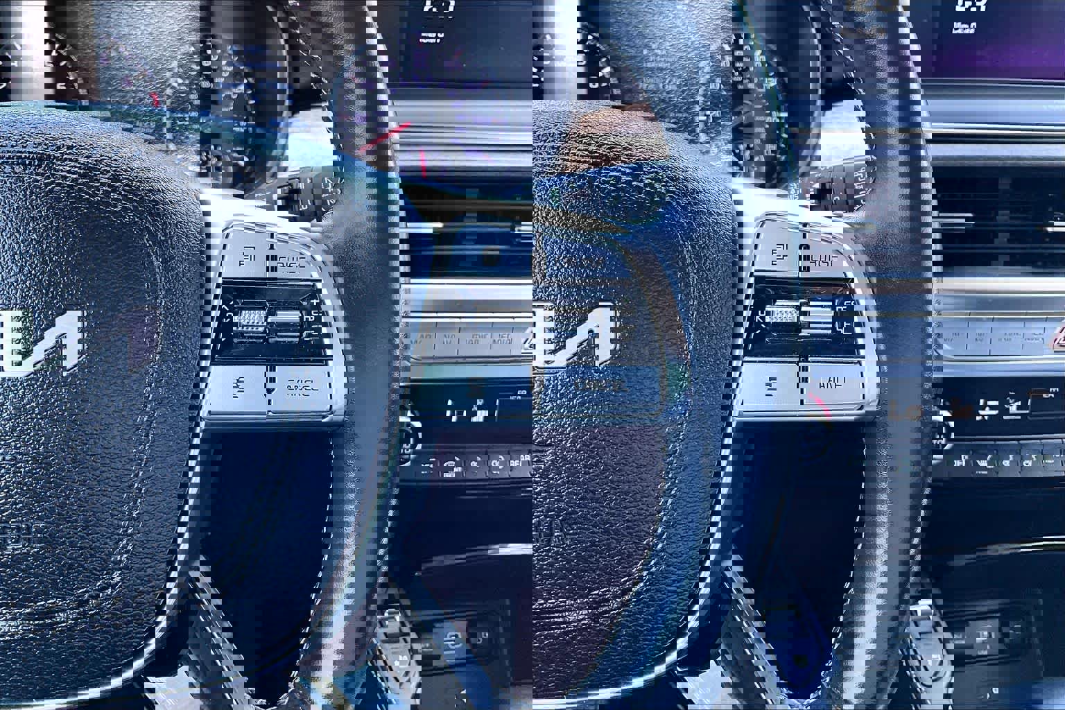 Used 2022 Kia Telluride EX w/ EX Premium Package image 23