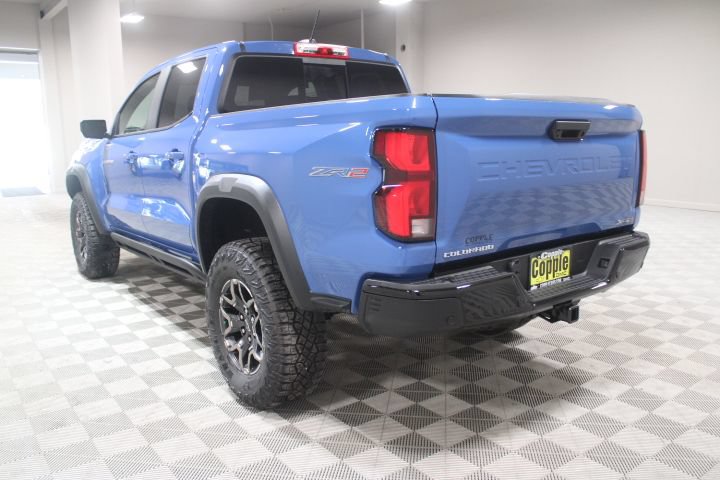 New 2026 Chevrolet Colorado ZR2 w/ Off-Road Front Bumper Package AWD/4WD image 9