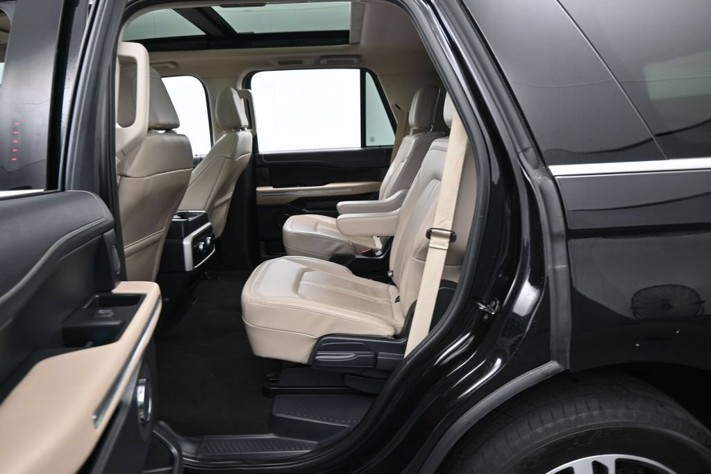Used 2024 Ford Expedition Limited RWD image 33