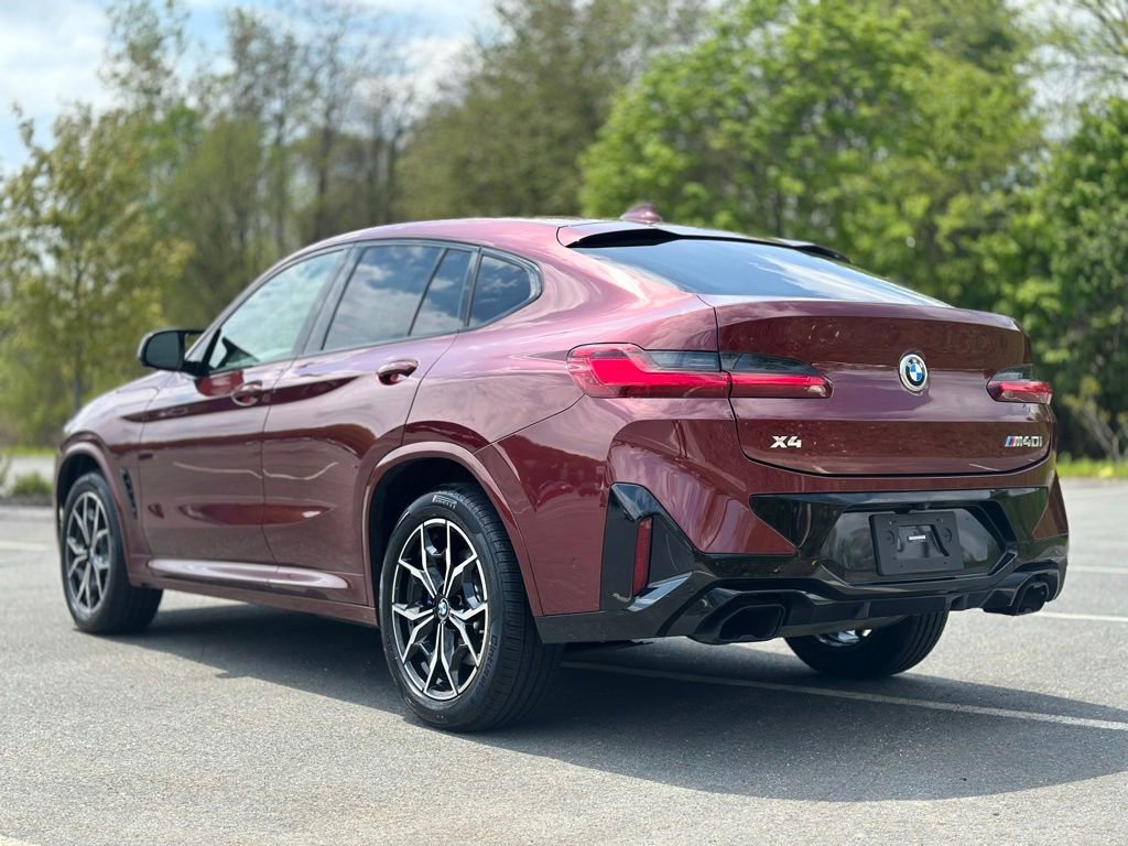 Certified 2023 BMW X4 M40i w/ Premium Package AWD/4WD image 4