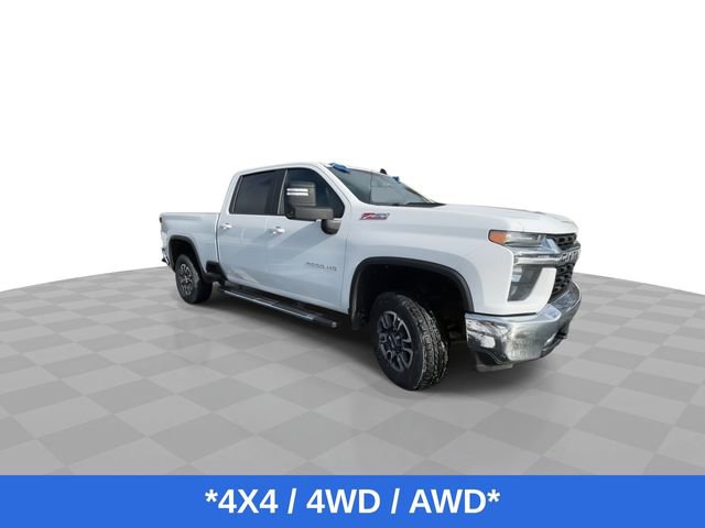 Used 2022 Chevrolet Silverado 2500 LT w/ Convenience Package AWD/4WD image 2