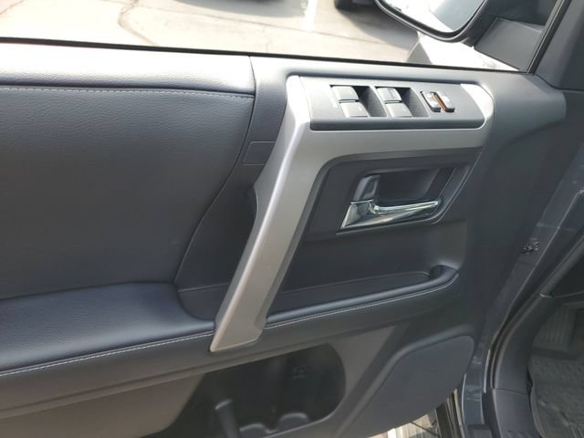 Used 2024 Toyota 4Runner SR5 Premium w/ Moonroof Package AWD/4WD image 19