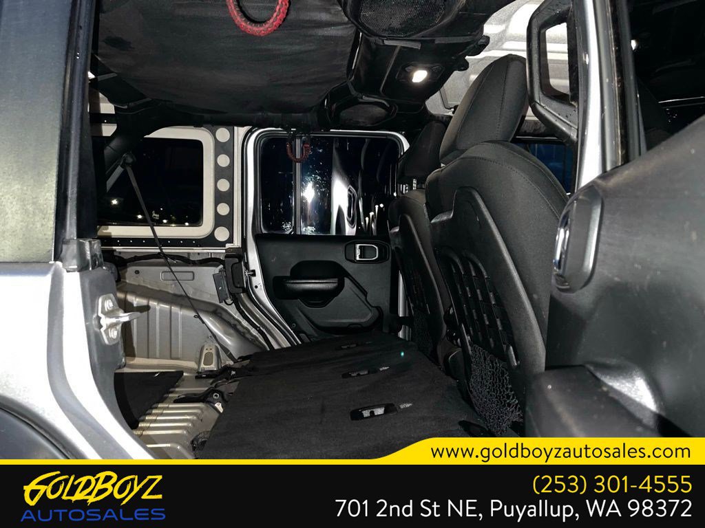 Used 2018 Jeep Wrangler Unlimited Rubicon image 19