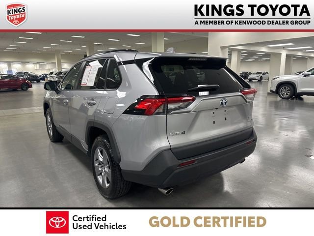 Certified 2022 Toyota RAV4 XLE w/ Convenience Package image 6
