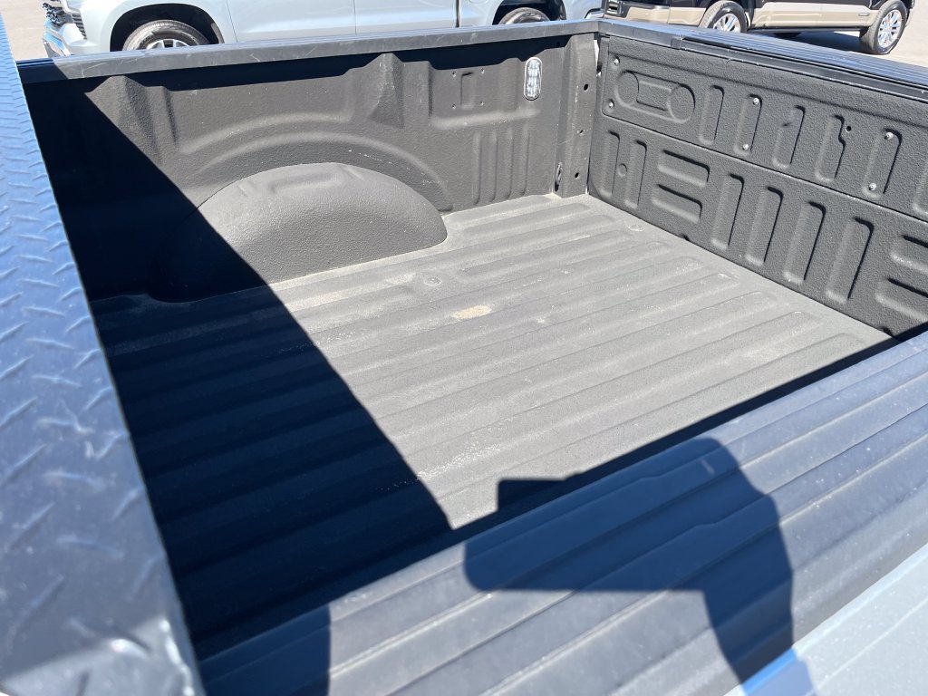 Used 2018 Ford F150 XLT w/ Equipment Group 302A Luxury AWD/4WD image 10