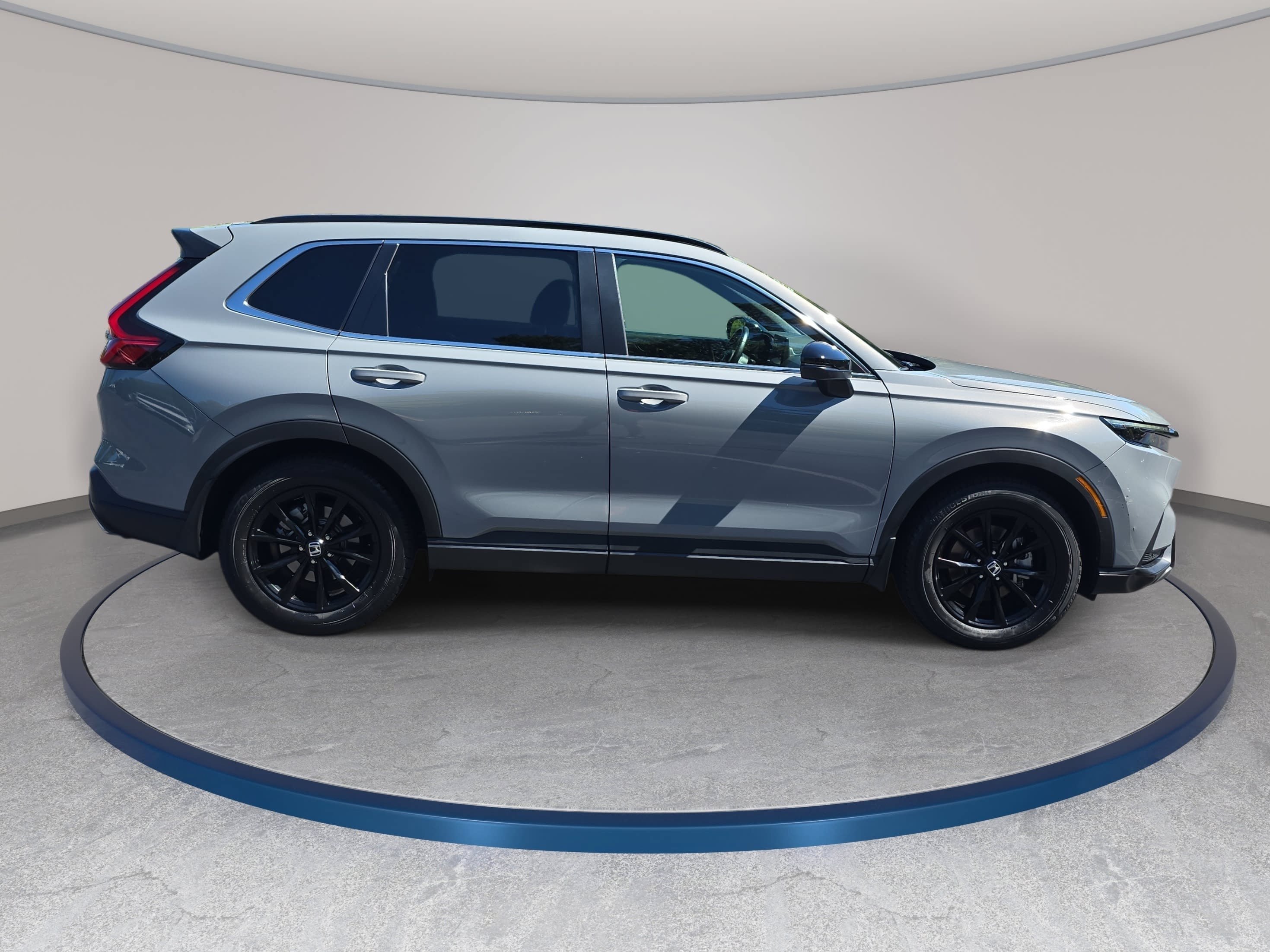 Used 2025 Honda CR-V Sport-L image 4