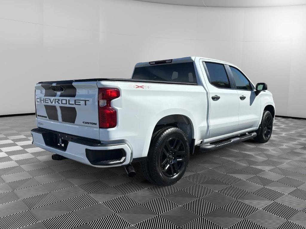 Used 2022 Chevrolet Silverado 1500 Custom w/ Rally Edition AWD/4WD image 4