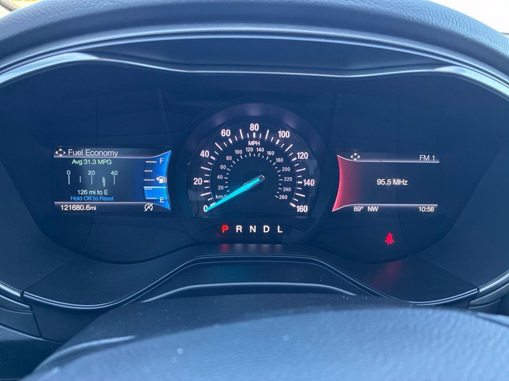 Used 2020 Ford Fusion SE w/ Equipment Group 151A FWD image 16
