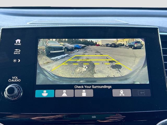 Used 2021 Honda Pilot Touring image 14