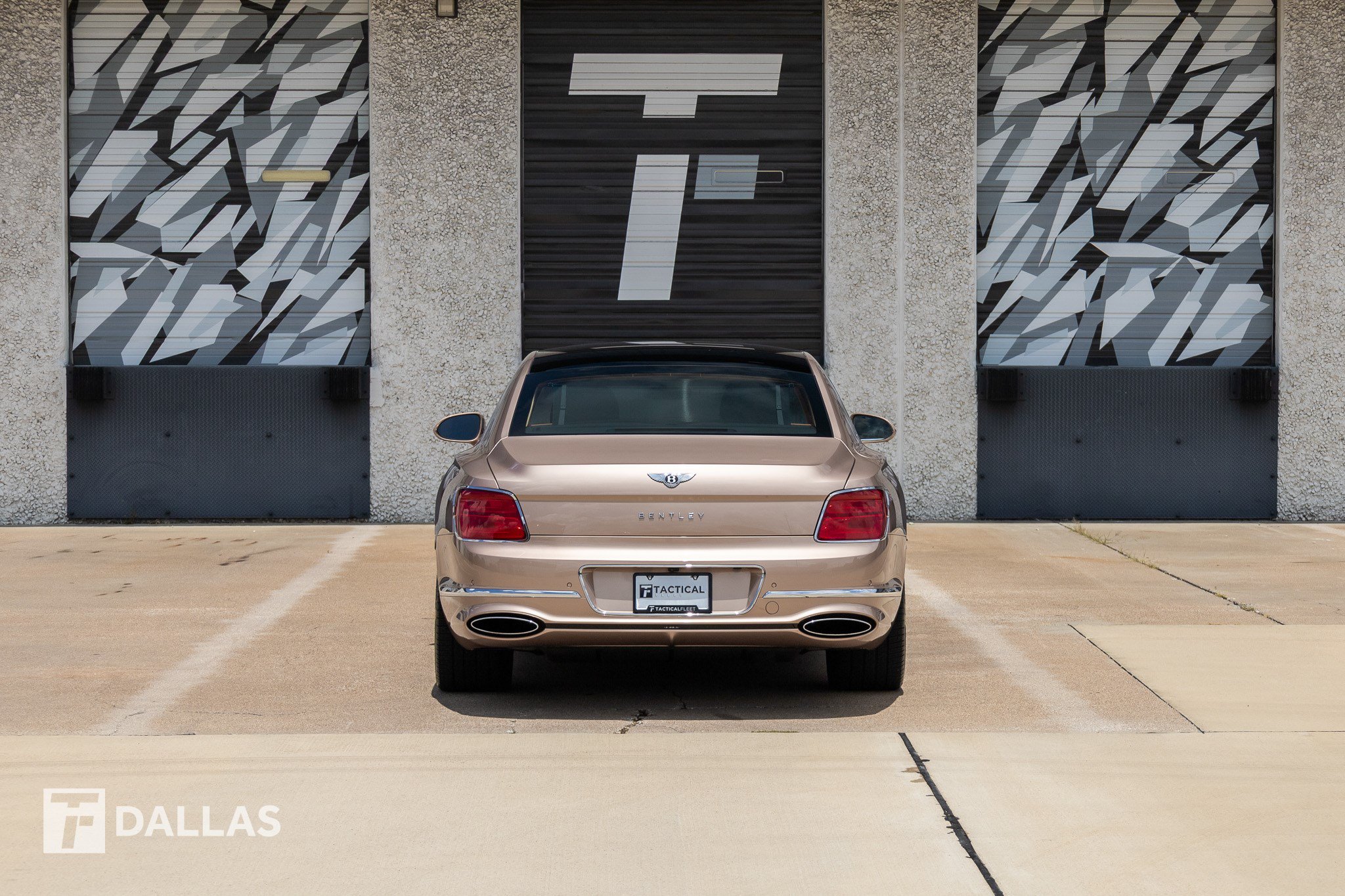 Used 2022 Bentley Flying Spur W12 AWD/4WD image 13