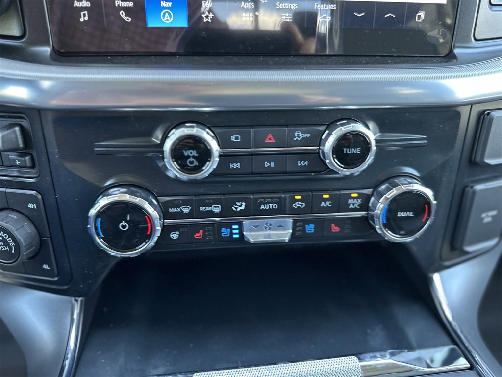 New 2025 Ford F150 Lariat w/ Equipment Group 502A High image 39