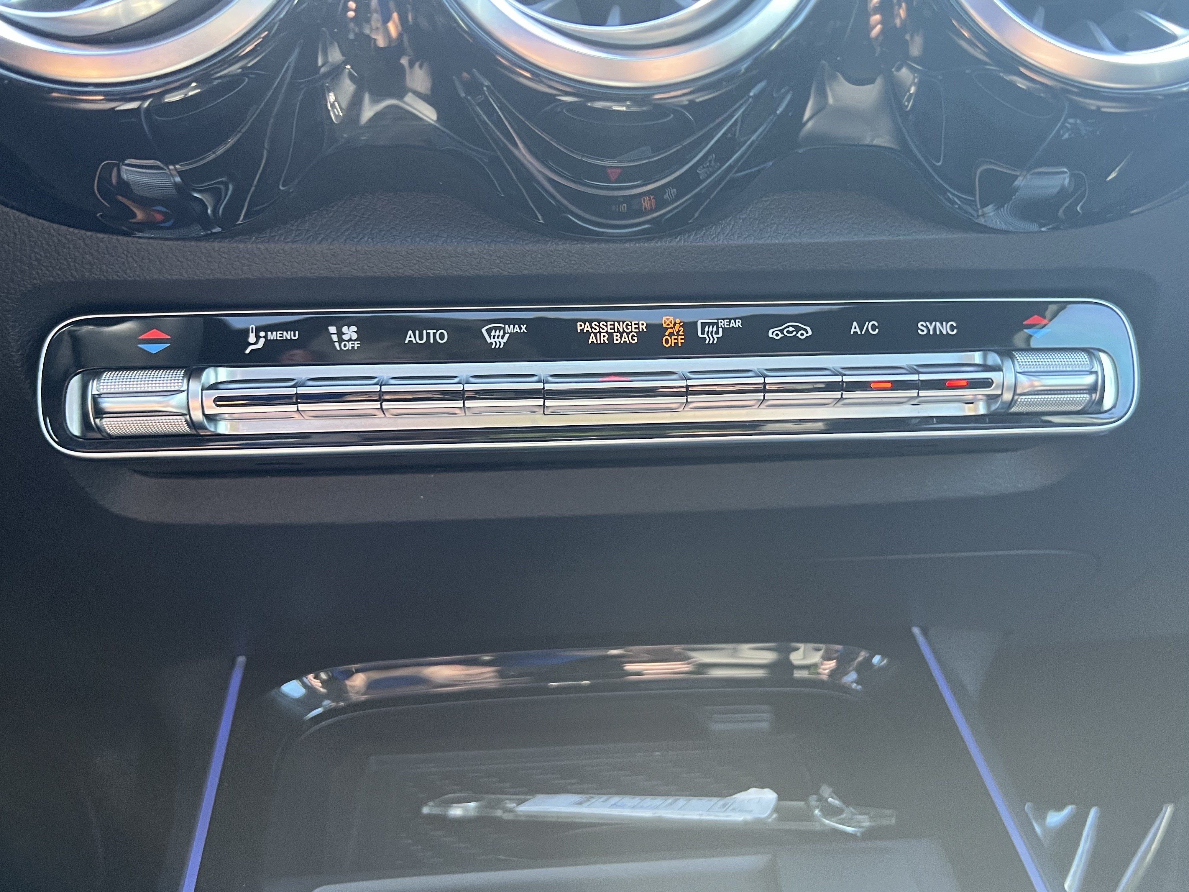 Certified 2026 Mercedes-Benz GLB 250 image 29