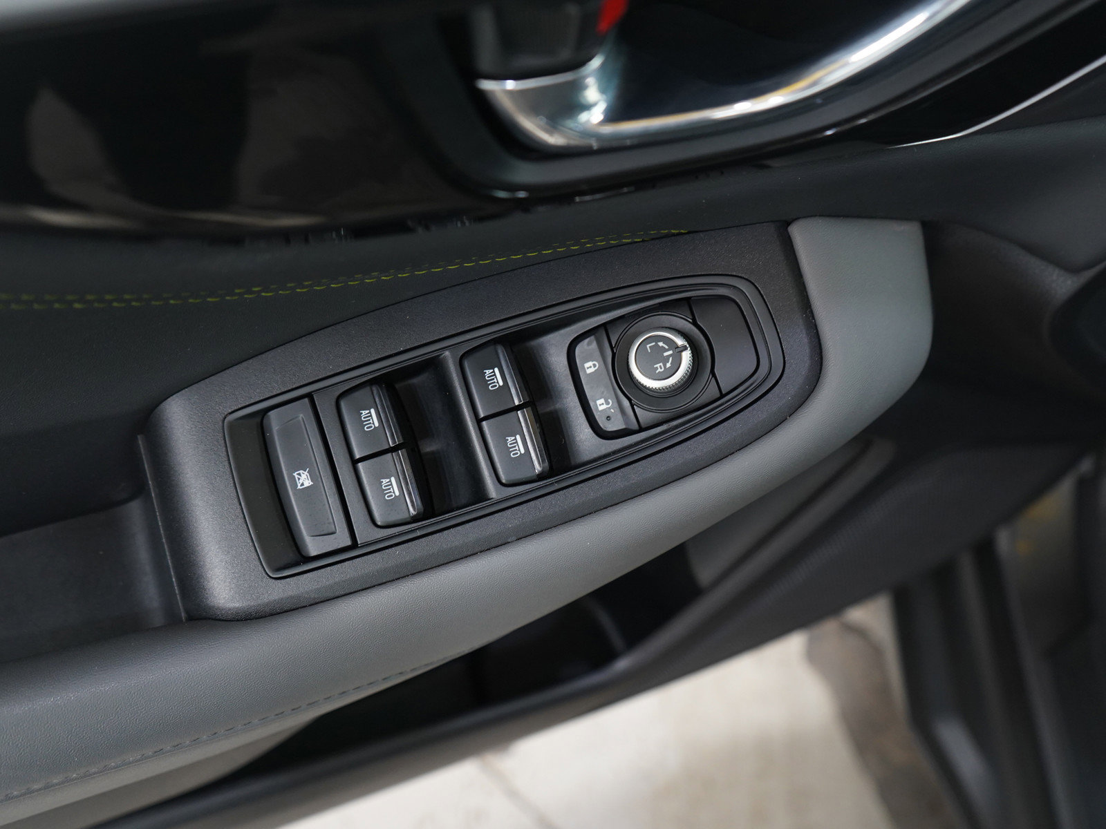 Used 2023 Subaru Outback Onyx Edition image 21