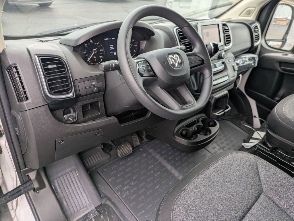 Used 2024 RAM ProMaster 2500 image 15