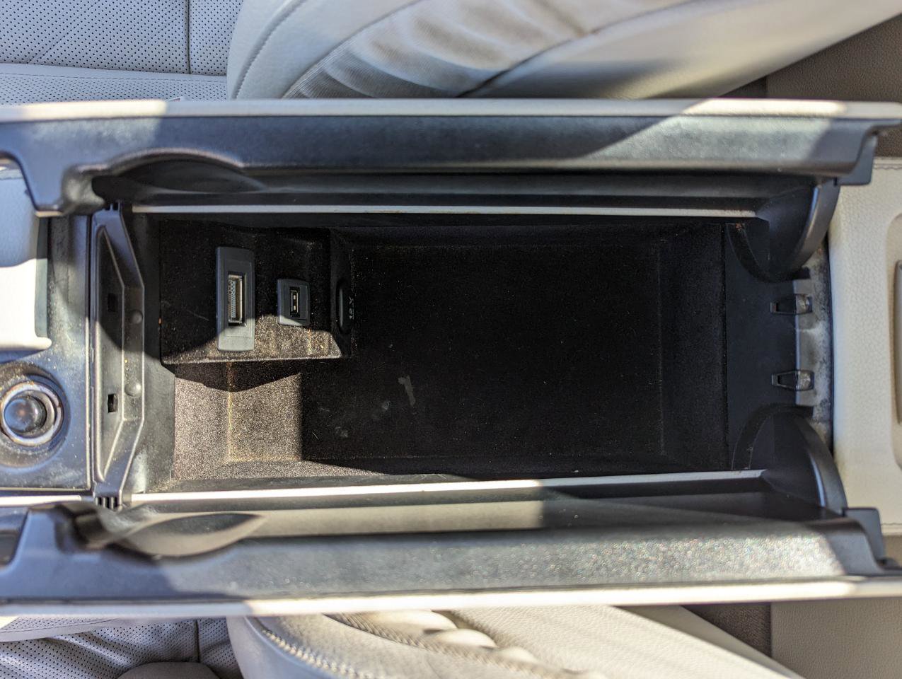 Used 2015 Mercedes-Benz SL 400 image 32