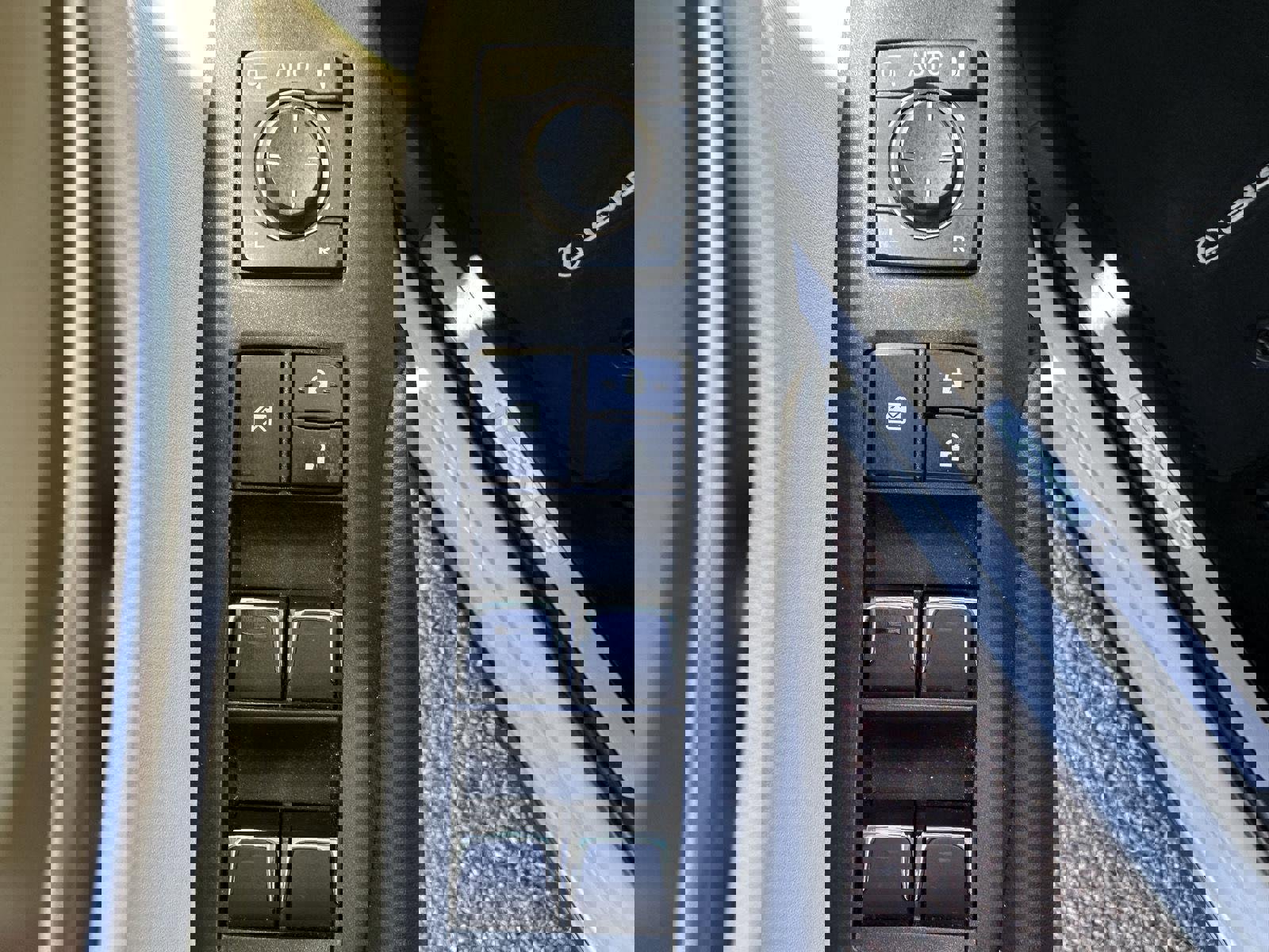 Used 2020 Lexus NX 300h AWD w/ Premium Package image 18