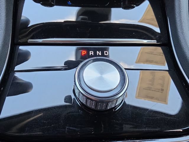 Used 2022 Jeep Grand Cherokee Overland w/ Adv Protech Group III RWD image 28