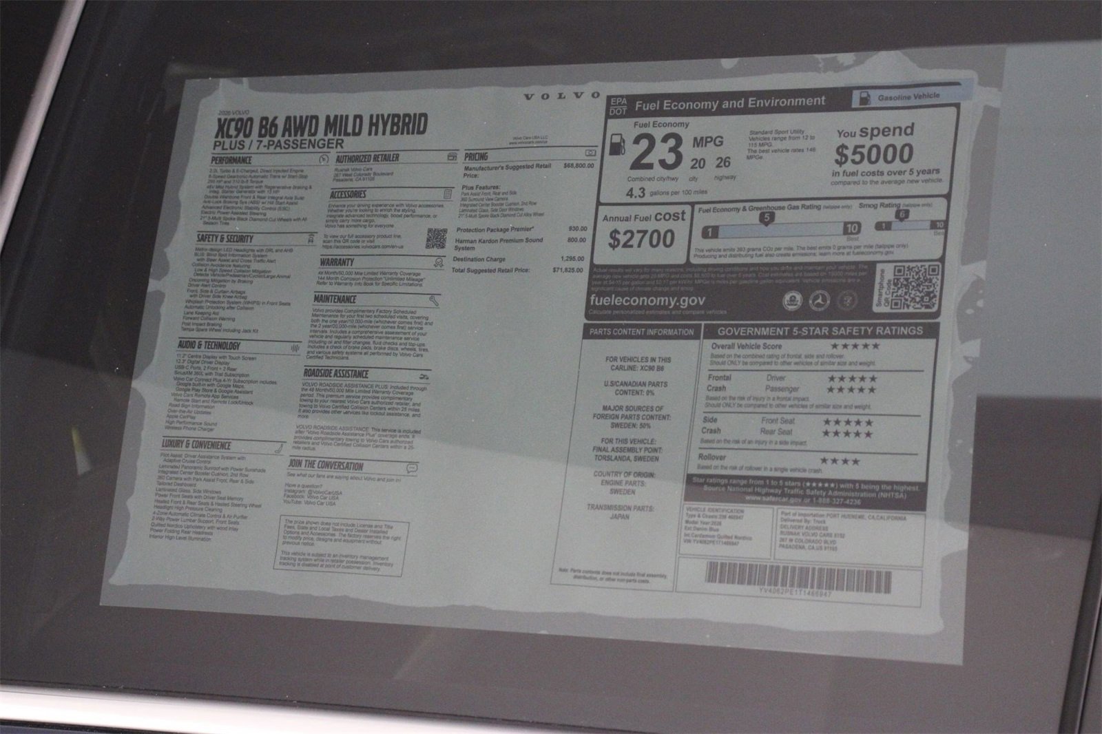 New 2026 Volvo XC90 B6 Plus w/ Protection Package Premier image 18