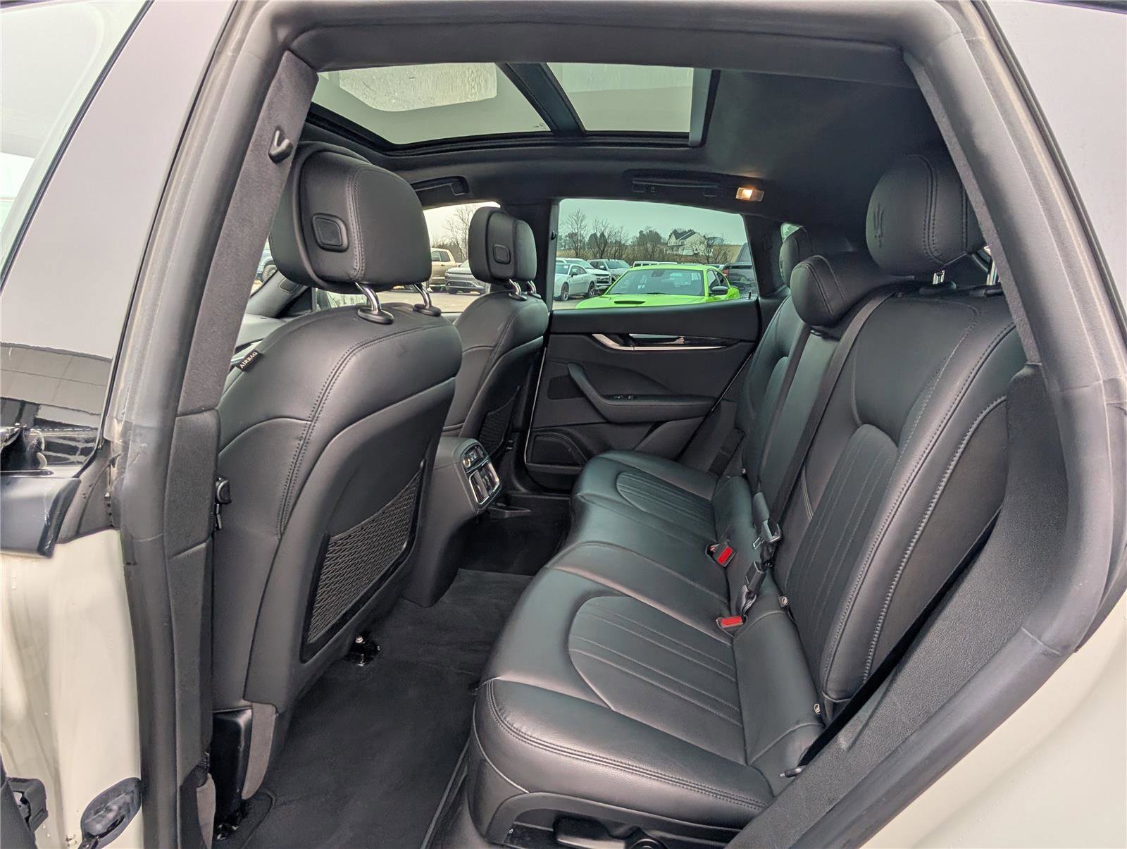 Used 2023 Maserati Levante Modena image 12