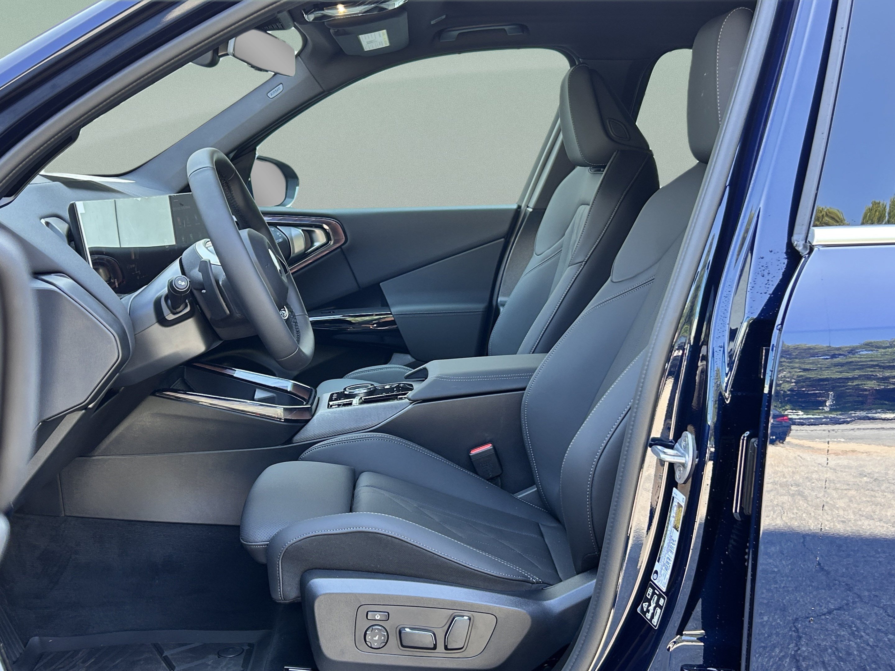 New 2026 BMW X3 xDrive30i w/ Premium Package AWD/4WD image 26