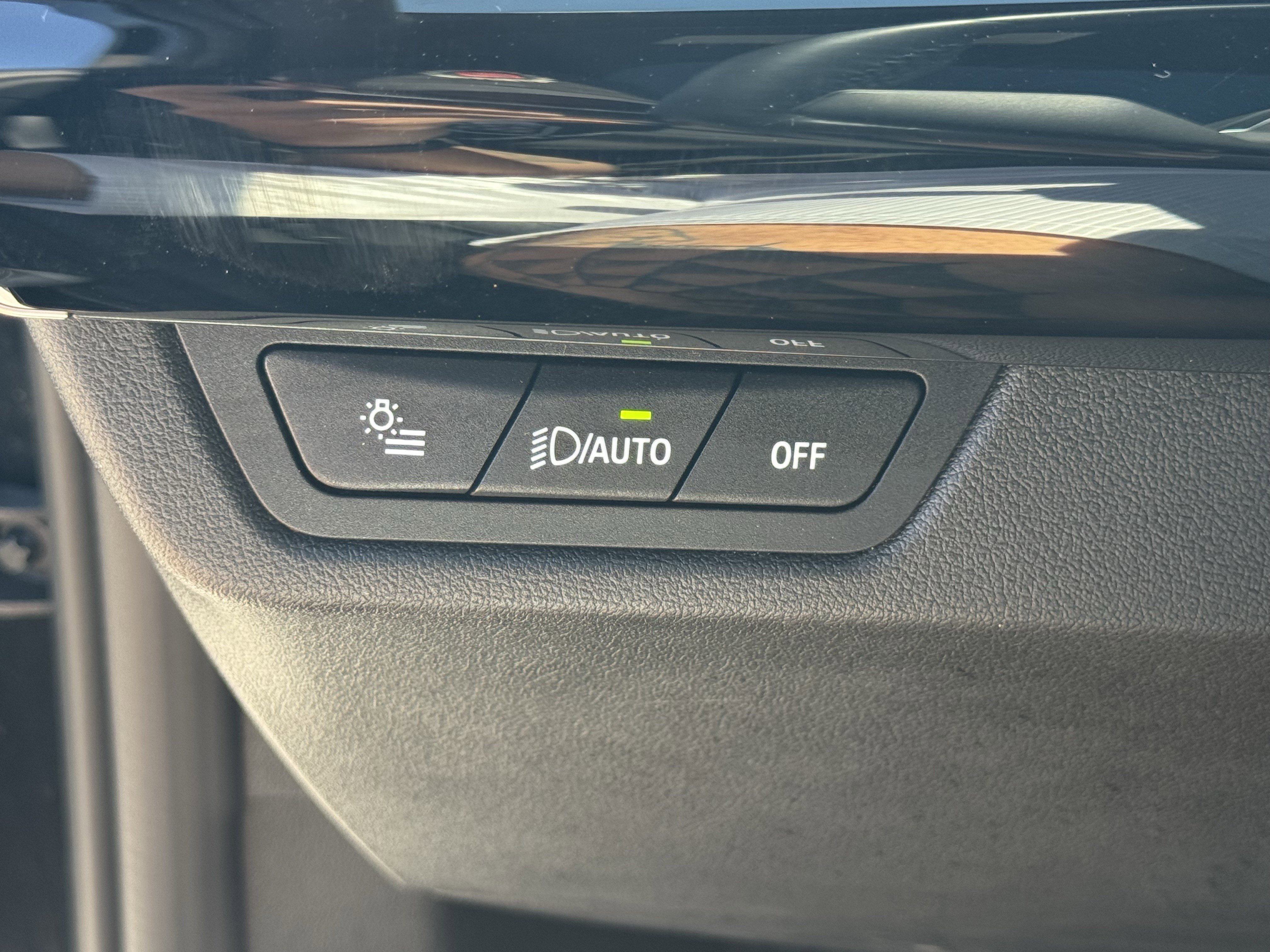 Used 2025 BMW X1 xDrive28i image 25