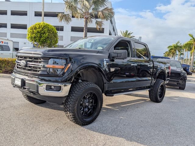 Used 2024 Ford F150 XLT AWD/4WD image 3