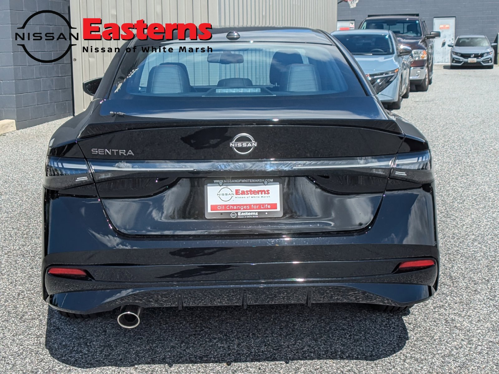 New 2027 Nissan Sentra SR w/ SR Premium Package FWD image 7