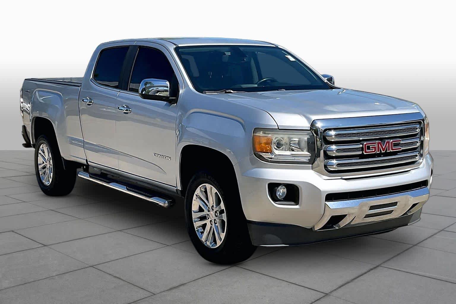 Used 2015 GMC Canyon SLT AWD/4WD image 3