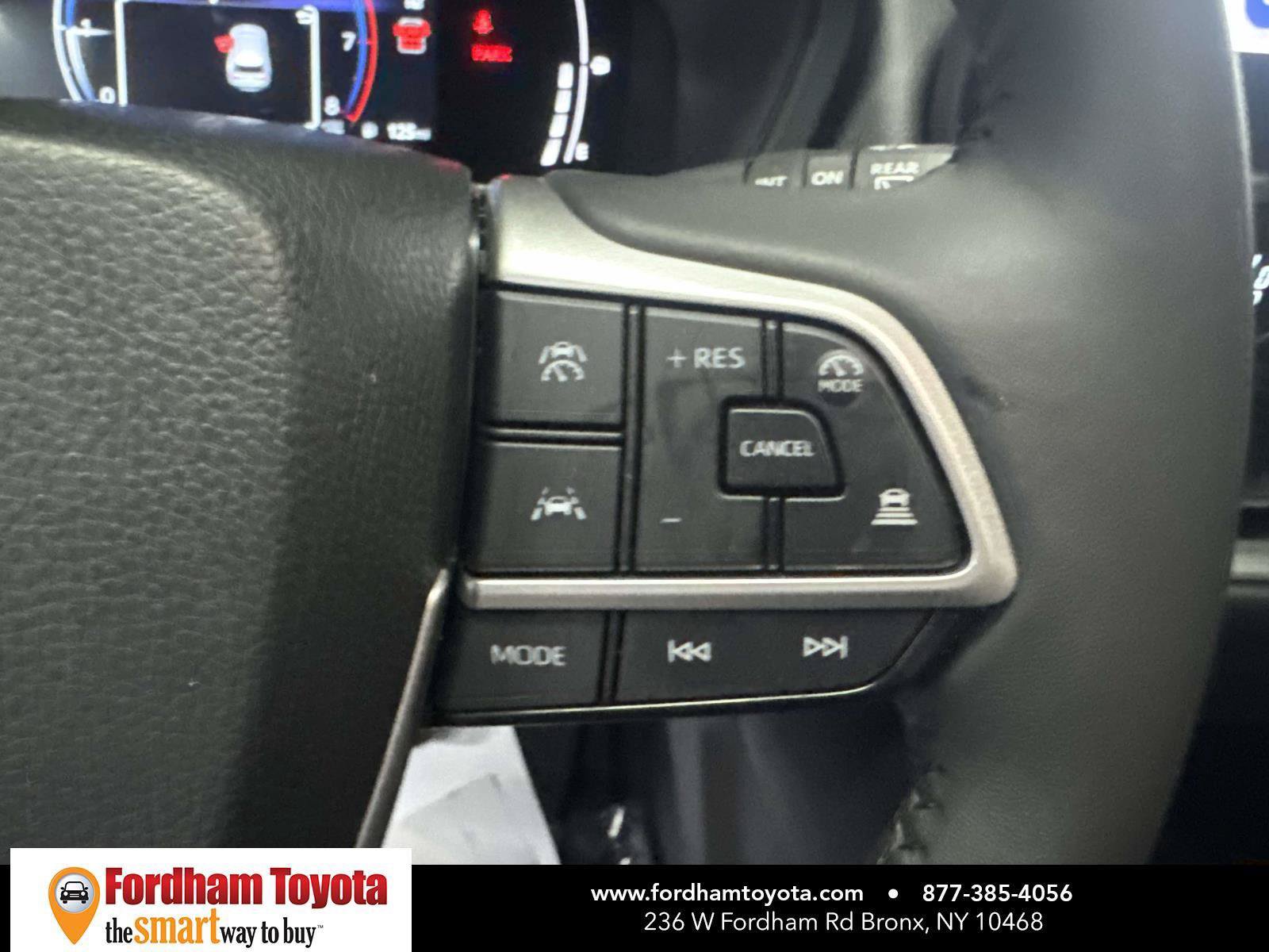 Used 2026 Toyota Grand Highlander AWD image 21