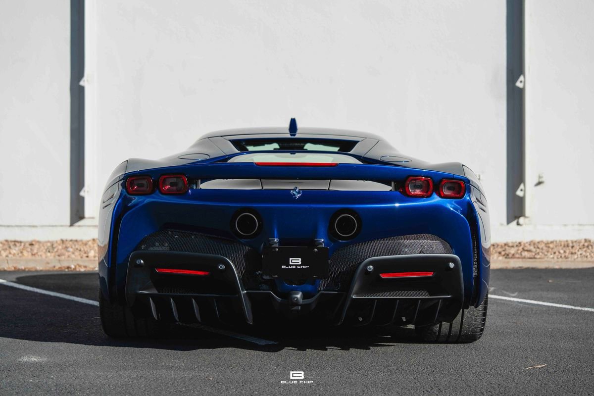 Used 2023 Ferrari SF90 Stradale image 18