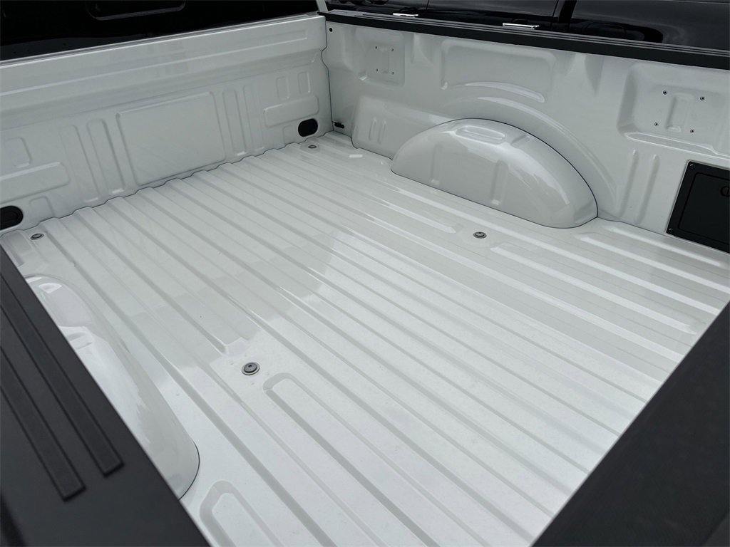 New 2025 Ford F150 Lariat w/ Equipment Group 502A High image 12