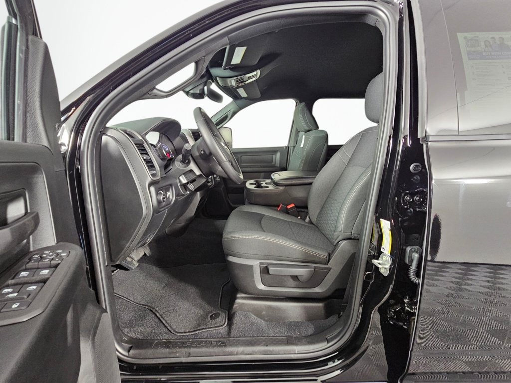 New 2026 RAM 3500 Tradesman AWD/4WD image 18