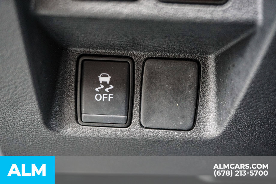 Used 2024 Nissan Frontier SV w/ Tow Package AWD/4WD image 46
