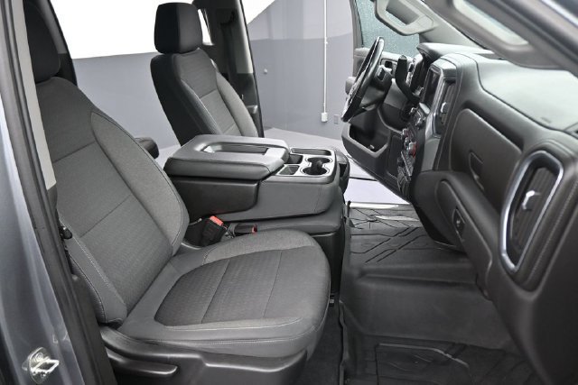 Used 2020 Chevrolet Silverado 1500 LT AWD/4WD image 14