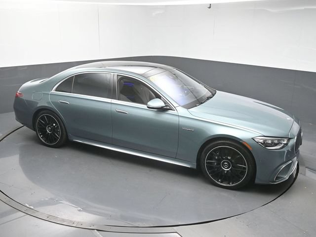 Used 2025 Mercedes-Benz S 63 AMG S image 42