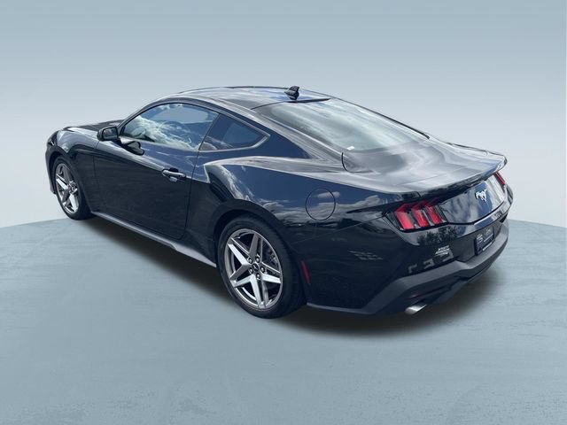 Used 2024 Ford Mustang Coupe RWD image 6