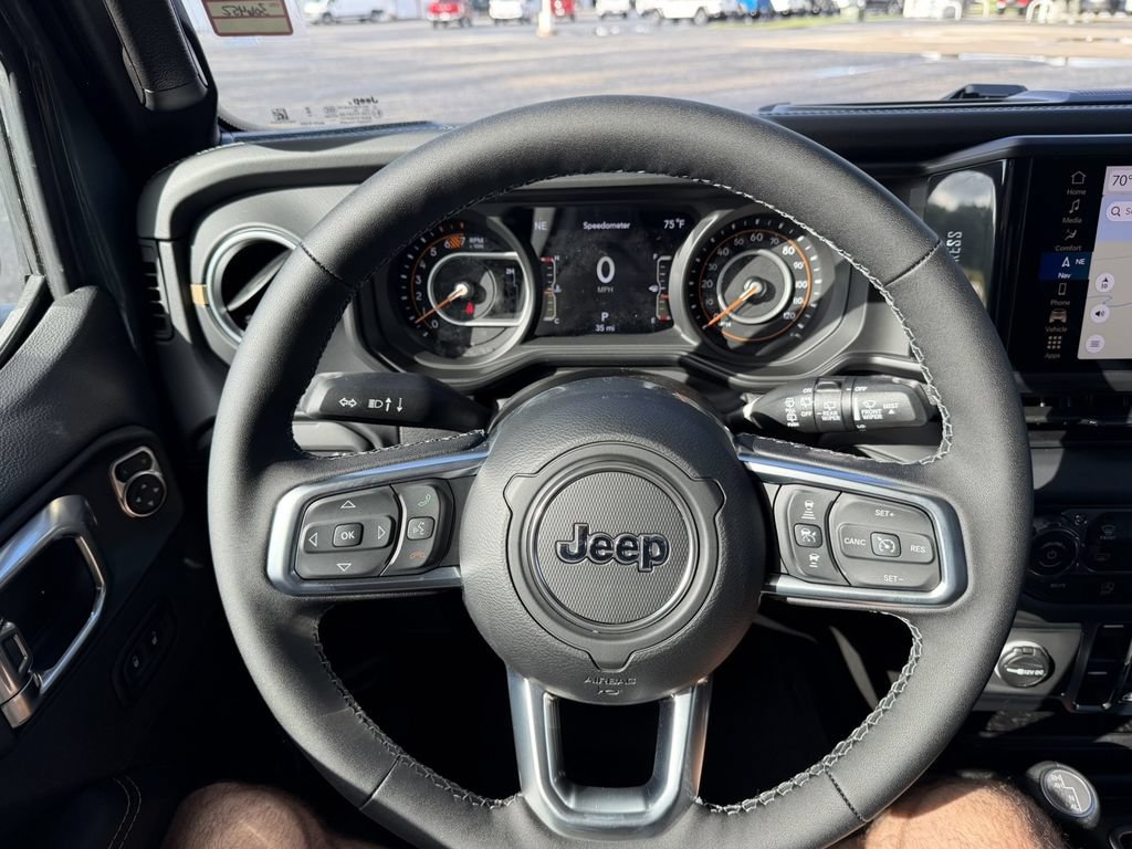 New 2026 Jeep Wrangler Unlimited Sahara AWD/4WD image 19