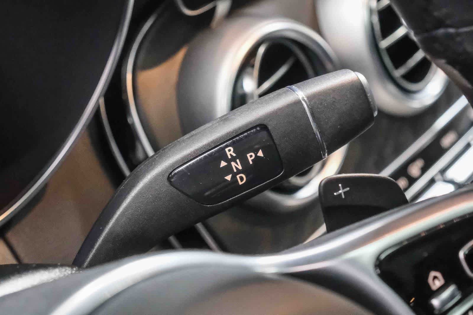 Certified 2022 Mercedes-Benz GLC 300 image 25