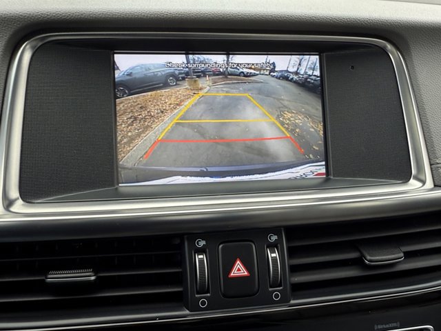 Used 2018 Kia Optima EX w/ Premium Package image 20