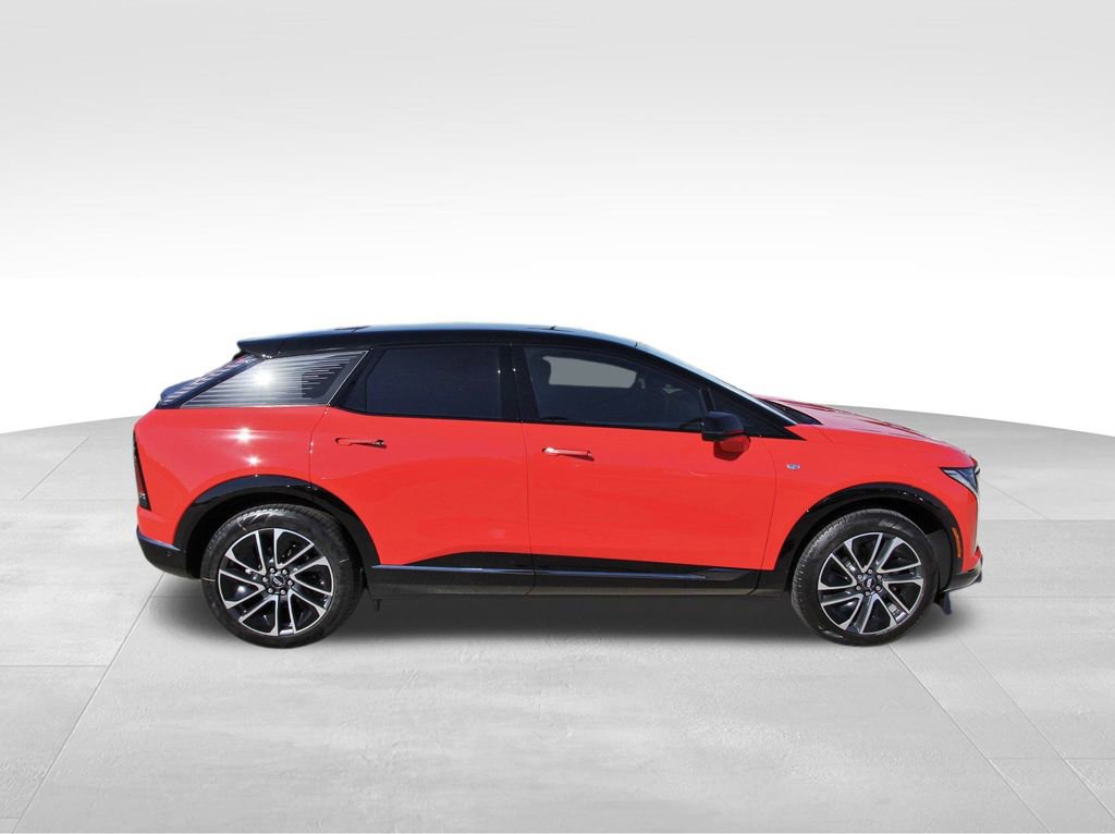 New 2026 Cadillac Optiq Sport 2 image 5