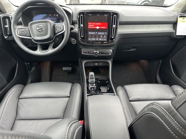 New 2026 Volvo XC40 B5 Plus w/ Climate Package image 12