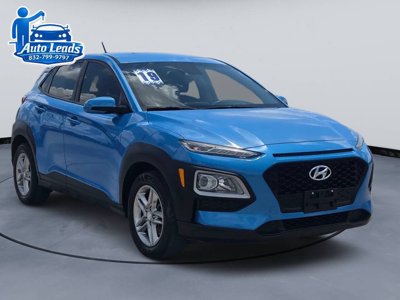 Used 2019 Hyundai Kona SE FWD image 2