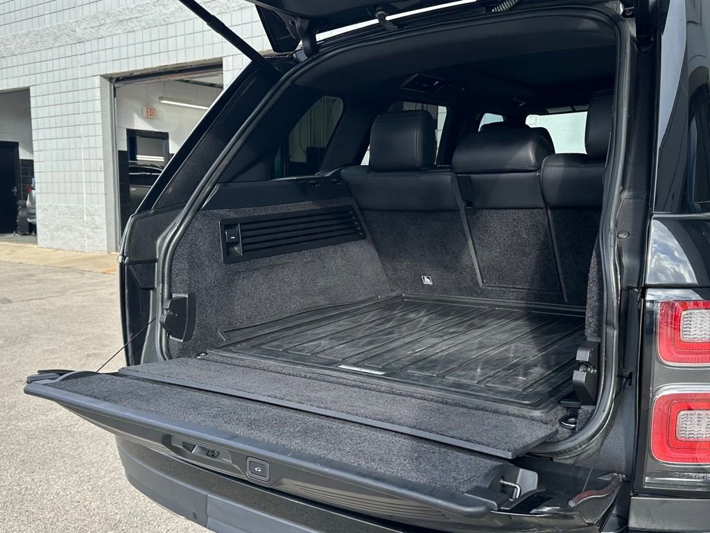Used 2019 Land Rover Range Rover HSE image 60