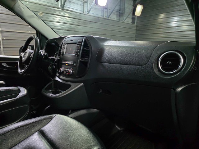 Used 2016 Mercedes-Benz Metris Passenger image 12