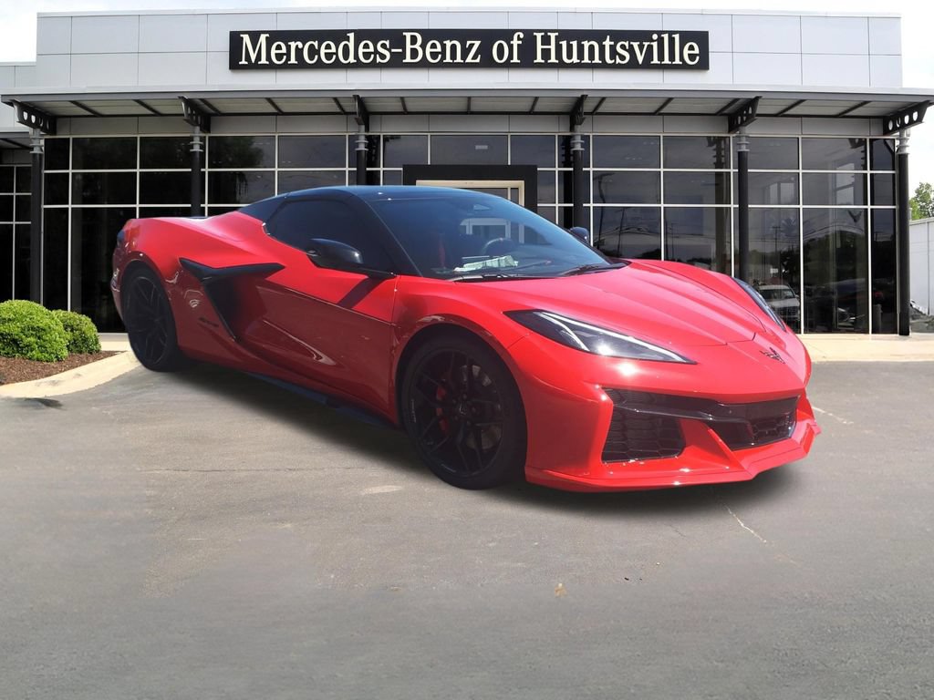 Used 2025 Chevrolet Corvette Z06 w/ Stealth Interior Trim Package RWD image 1