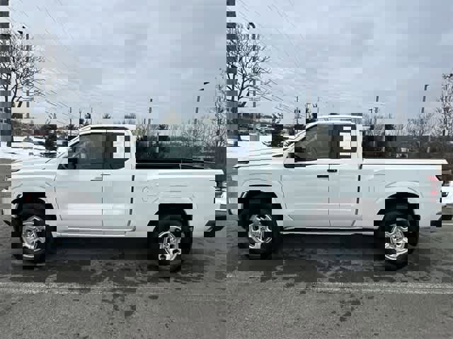 Used 2024 Nissan Frontier S w/ Technology Package image 2