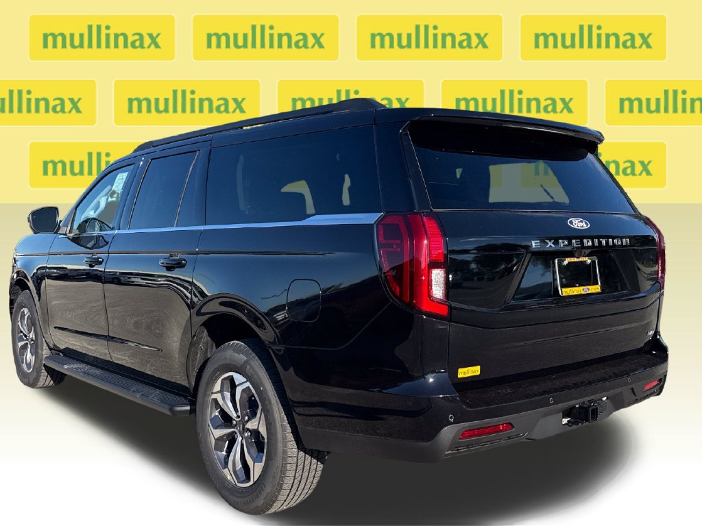 New 2027 Ford Expedition Max Active RWD image 4