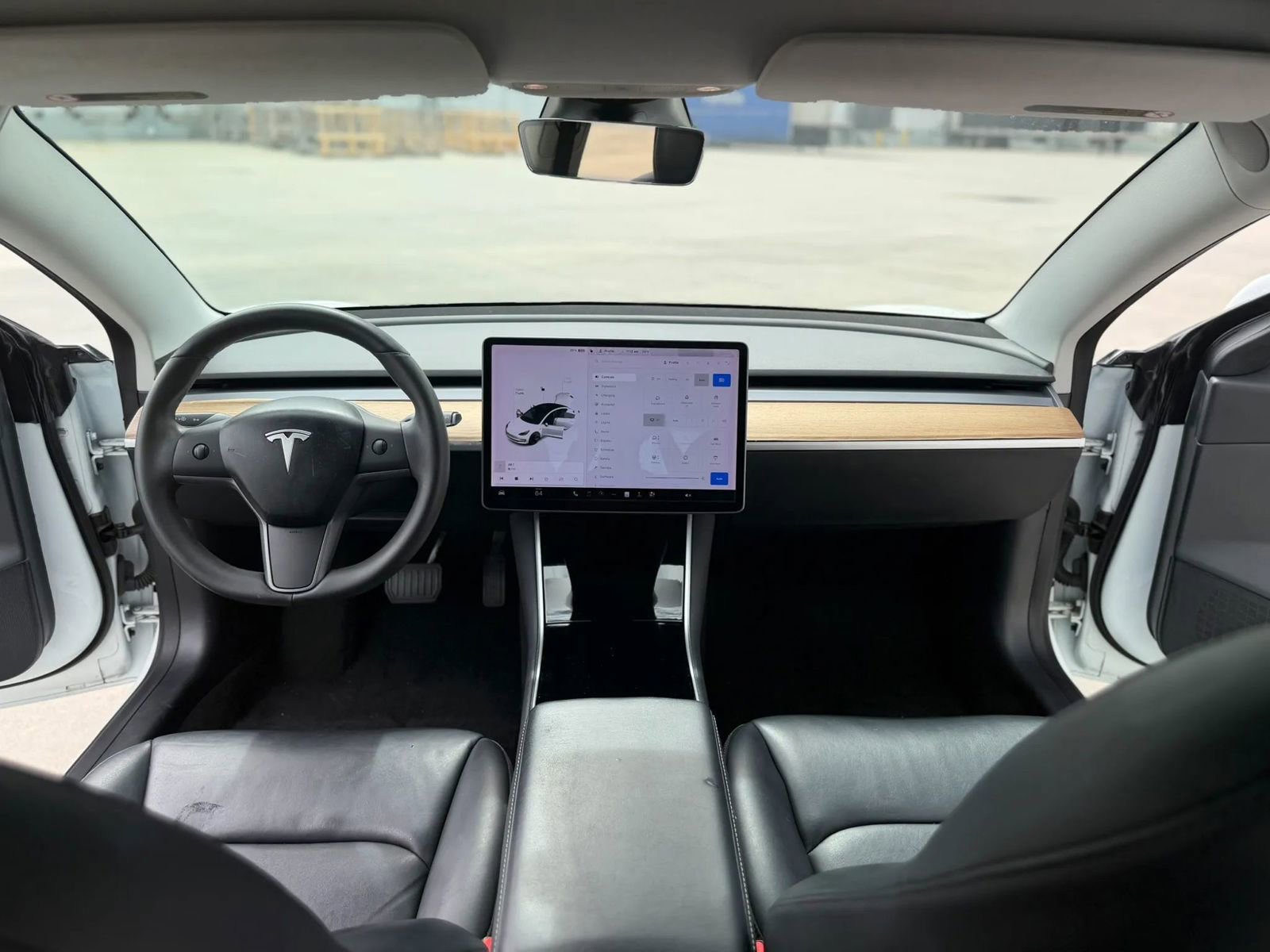 Used 2020 Tesla Model 3 Standard Range RWD image 28