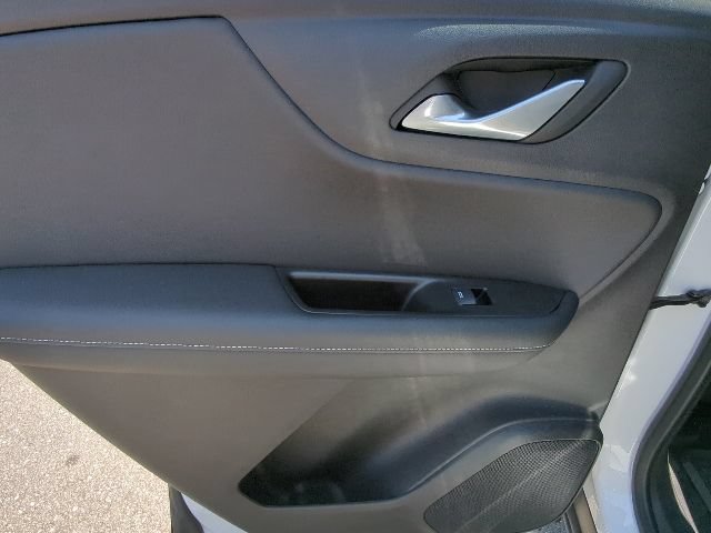 Used 2024 Chevrolet Blazer LT w/ Convenience Package FWD image 27